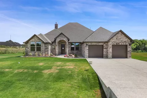 2404 Dartford Dr, Crowley, TX 76036