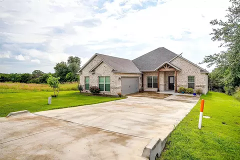 8228 Bruntsfield Loop Dr, Cleburne, TX 76033 photo 8