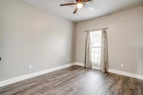 8228 Bruntsfield Loop Dr, Cleburne, TX 76033 photo 21