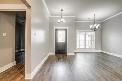 8228 Bruntsfield Loop Dr, Cleburne, TX 76033 photo 9
