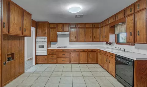 3732 N 24th St, Waco, TX 76708 photo 8