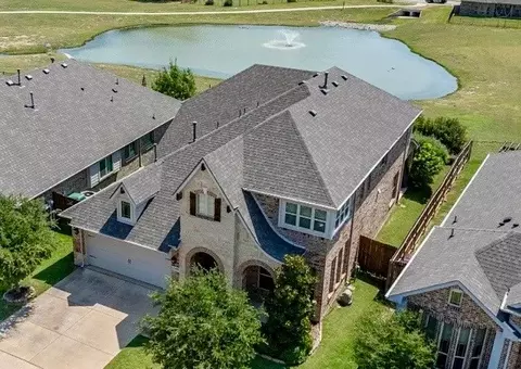 9409 Meadowpark Dr, Argyle, TX 76226