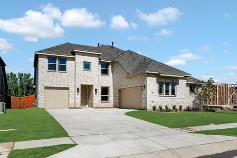 223 Shawnee Trl, Alvarado, TX 76009