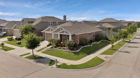1800 6th St, Argyle, TX 76226