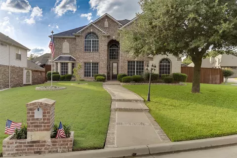 2724 Ferncrest Trl, Mansfield, TX 76063