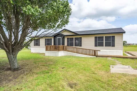 9016 Adobe Ct, Alvarado, TX 76009