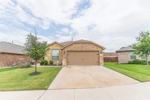 9804 Clemmons Rd, Fort Worth, TX 76108