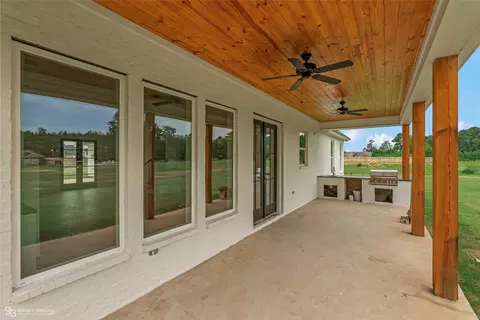 Exterior - 45 Turtle Creek Dr, Benton, LA 71006 photo 3 of 6