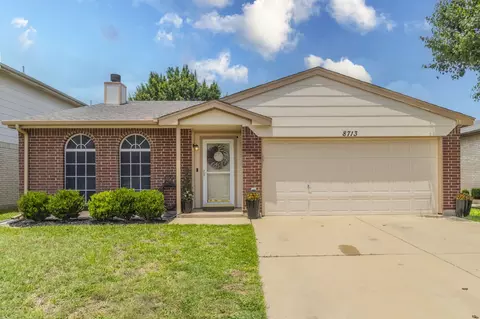 8713 Trinity Vista Trl, Hurst, TX 76053