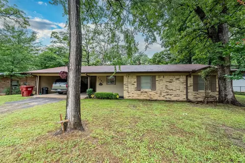 1361 Shady Ln, Canton, TX 75103