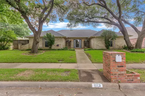 1113 Yorkshire Dr, Carrollton, TX 75007