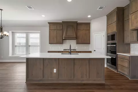 Kitchen - 416 Broken Spoke Trl, Mcgregor, TX 76657 photo 1 of 4
