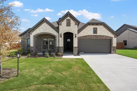 416 Broken Spoke Trl, Mcgregor, TX 76657