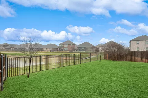 Exterior - 9117 Conroe Dr, Argyle, TX 76226 photo 3 of 3