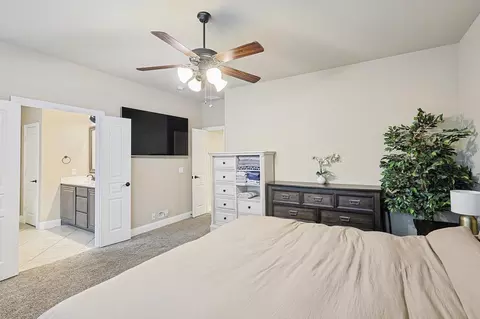 Bedroom - 9117 Conroe Dr, Argyle, TX 76226 photo 2 of 8