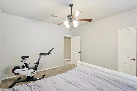 Bedroom - 9117 Conroe Dr, Argyle, TX 76226 photo 8 of 8