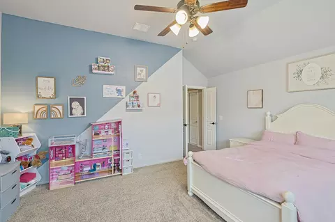 Bedroom - 9117 Conroe Dr, Argyle, TX 76226 photo 4 of 8