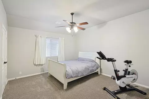 Bedroom - 9117 Conroe Dr, Argyle, TX 76226 photo 7 of 8