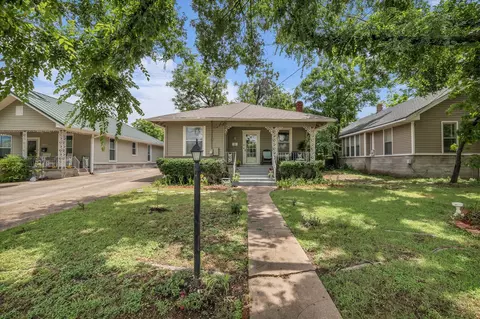 1710 Mckenzie Ave, Waco, TX 76708 photo 2