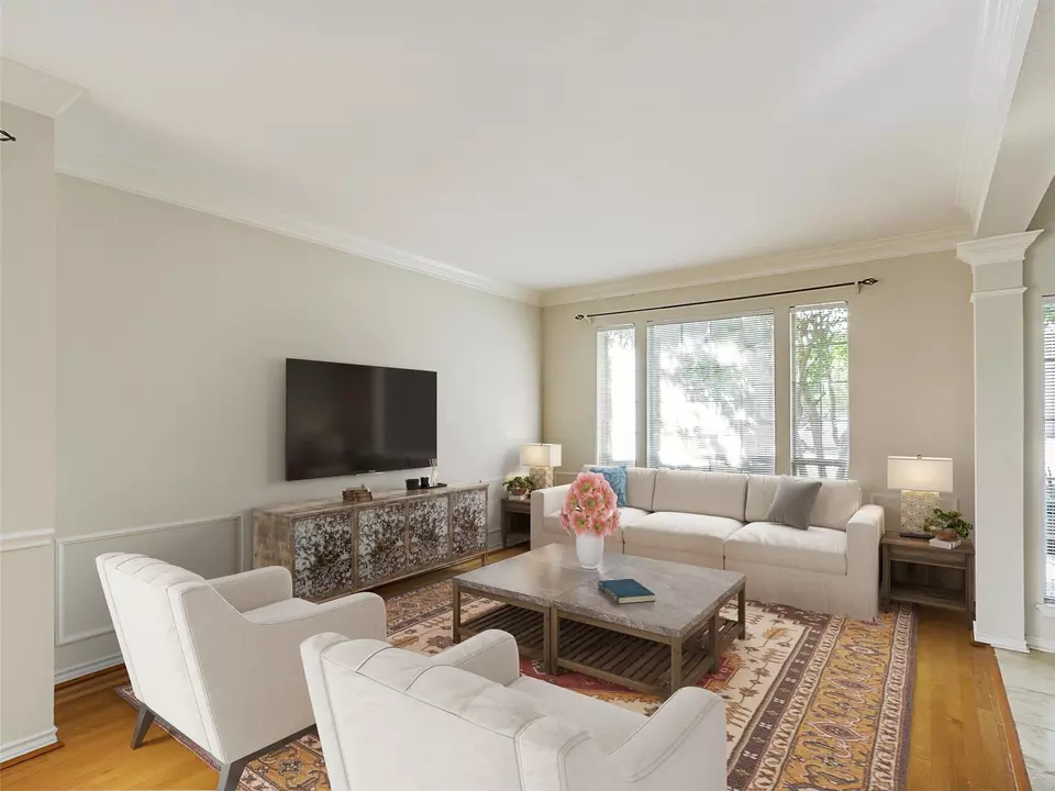 Living - 2302 Breaker Ct, Mckinney, TX 75072 photo 2 of 12