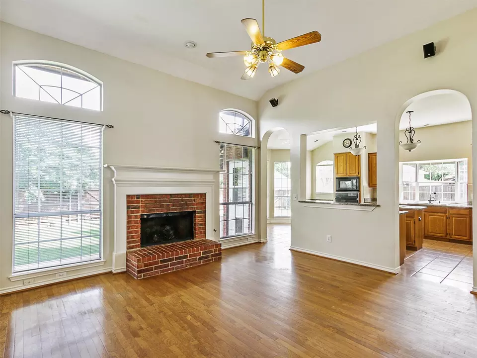 Living - 2302 Breaker Ct, Mckinney, TX 75072 photo 8 of 12