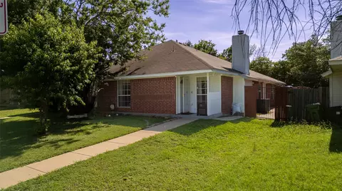 5323 Northridge Blvd, North Richland Hills, TX 76180
