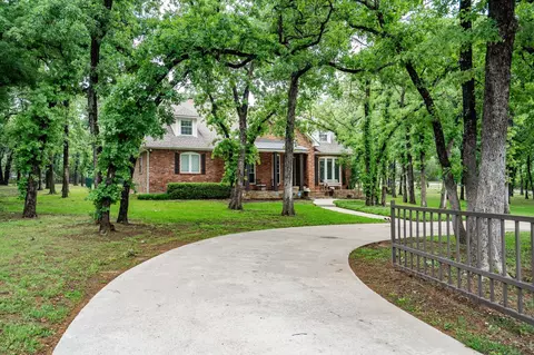 306 Stonecrest Rd, Argyle, TX 76226