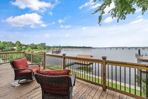 107 Oak Acres Dr W, Malakoff, TX 75148