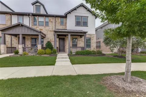 6445 Iron Horse Blvd, North Richland Hills, TX 76180