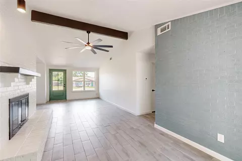 409 Fleming Dr, Hurst, TX 76053 photo 8