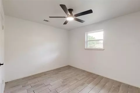 409 Fleming Dr, Hurst, TX 76053 photo 27