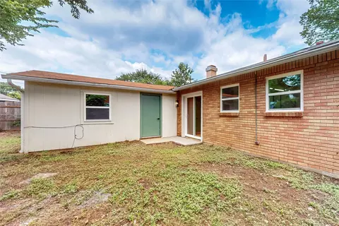 409 Fleming Dr, Hurst, TX 76053 photo 29