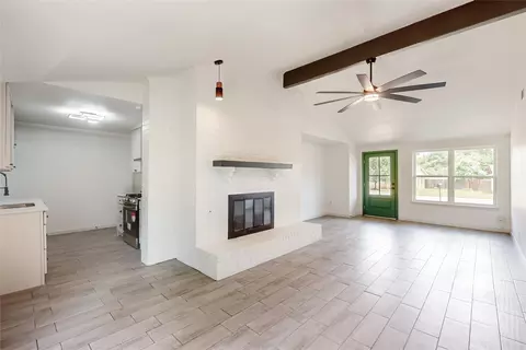 409 Fleming Dr, Hurst, TX 76053 photo 4