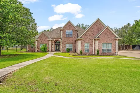 108 Brandy Ln, Stephenville, TX 76401