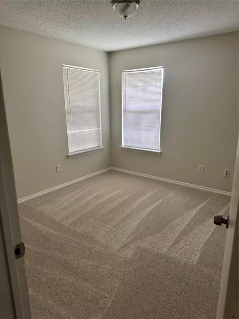 Bedroom - 195 Rolling Ct, Lancaster, TX 75146 photo 2 of 2