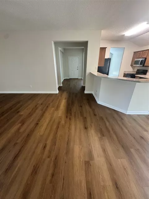 Entry Way - 195 Rolling Ct, Lancaster, TX 75146 photo 1 of 3