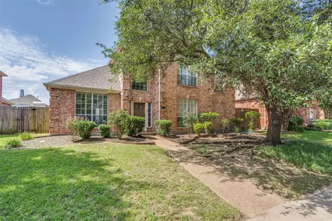 1521 Santa Fe Trl, Carrollton, TX 75007