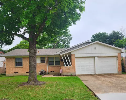 1833 South Pkwy, Mesquite, TX 75149