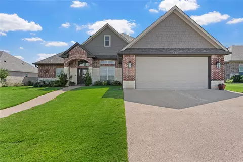 386 Frederick Dr, Robinson, TX 76706