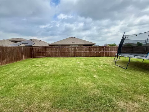 Exterior - 1013 Euston St, Denton, TX 76209 photo 2 of 2