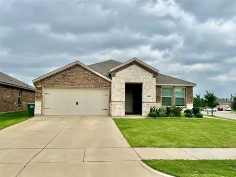 1013 Euston St, Denton, TX 76209