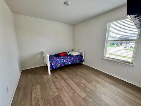 Bedroom - 1013 Euston St, Denton, TX 76209 photo 4 of 5