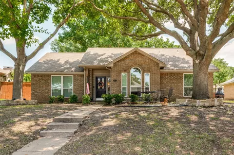 8070 Rock Brook St, Frisco, TX 75034