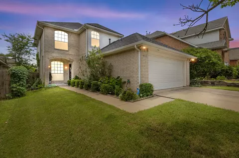 4932 Glenscape Trl, Fort Worth, TX 76137