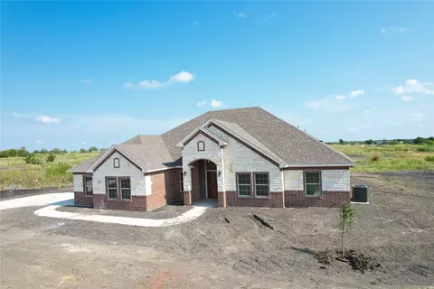 355 Gentry Rd, Ennis, TX 75119