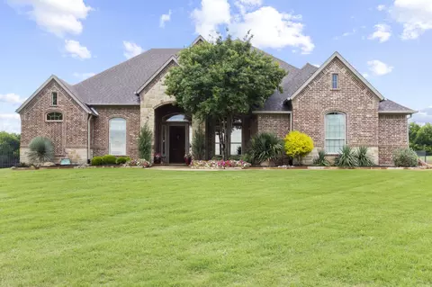 104 Sullivan Way, Waxahachie, TX 75167