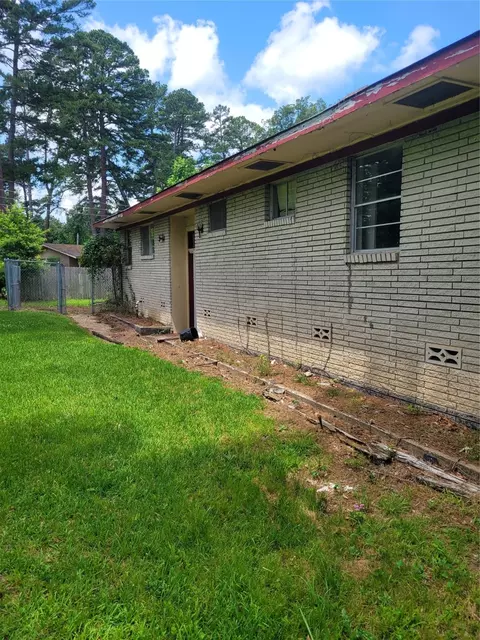 4536 N Fairway Dr, Shreveport, LA 71109