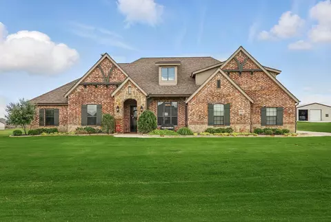 13421 Kira Ln, Justin, TX 76247
