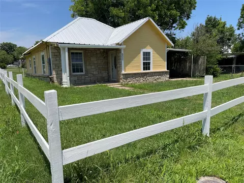500 Peyton St, Baird, TX 79504