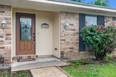 5502 Kristen Ave, Bossier City, LA 71112
